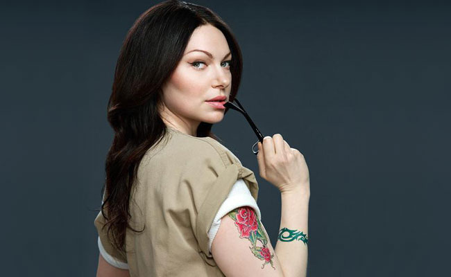 Alex Vause Costume Carbon Costume DIY Dress Up Guides for