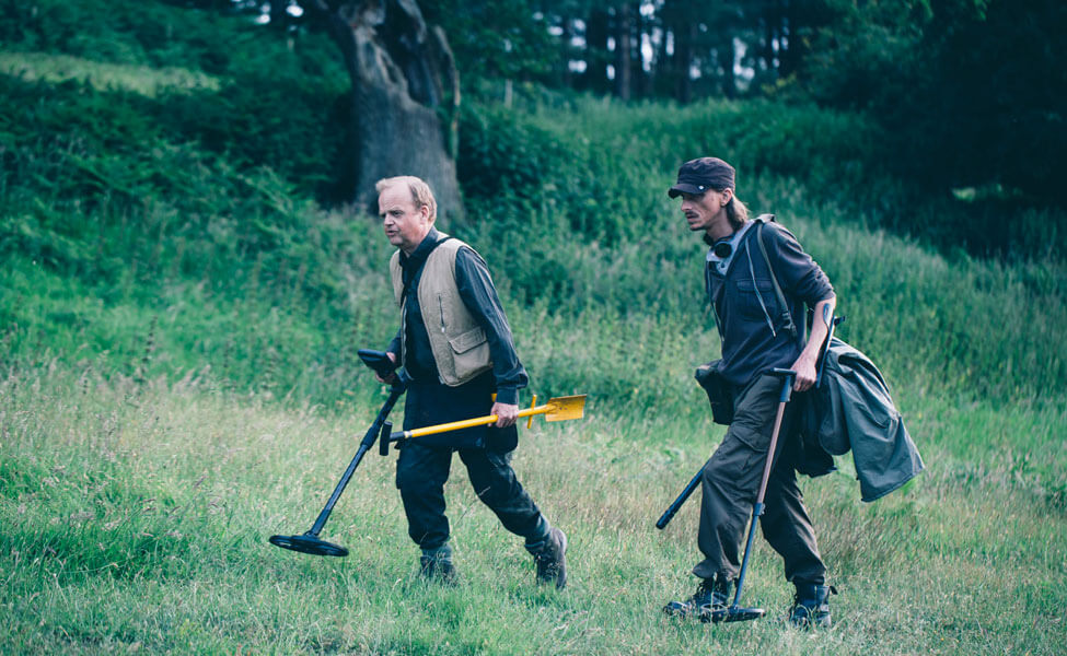 Detectorists Costume, Carbon Costume