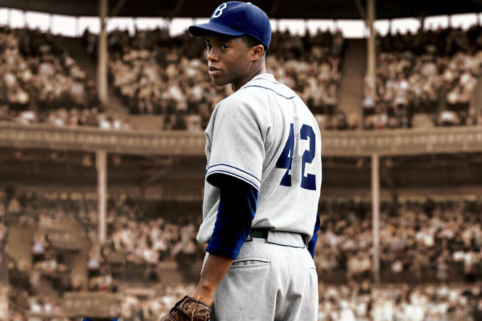 Jackie Robinson in 42